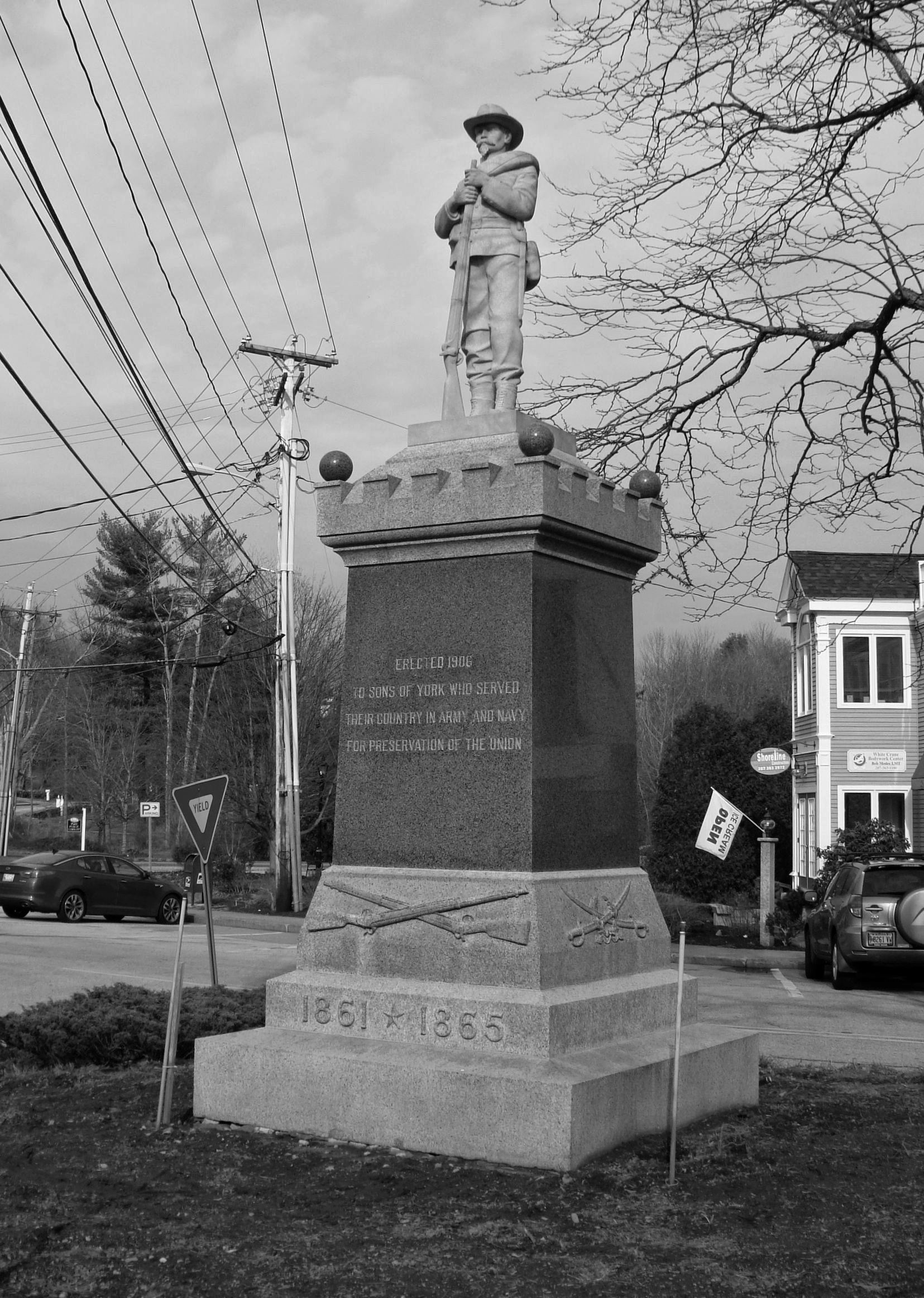 Soldiers Monument 4-12-2018